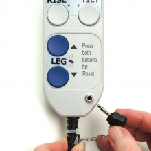 Large buttons & lockable key